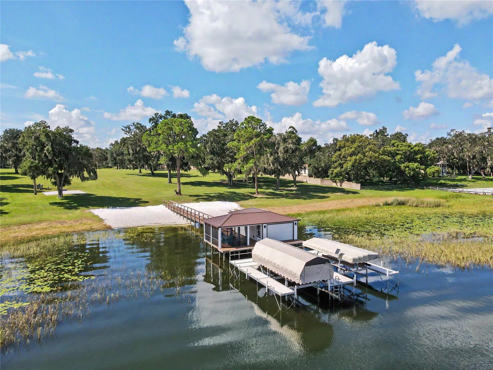 10915 SE SUNSET HARBOR ROAD
