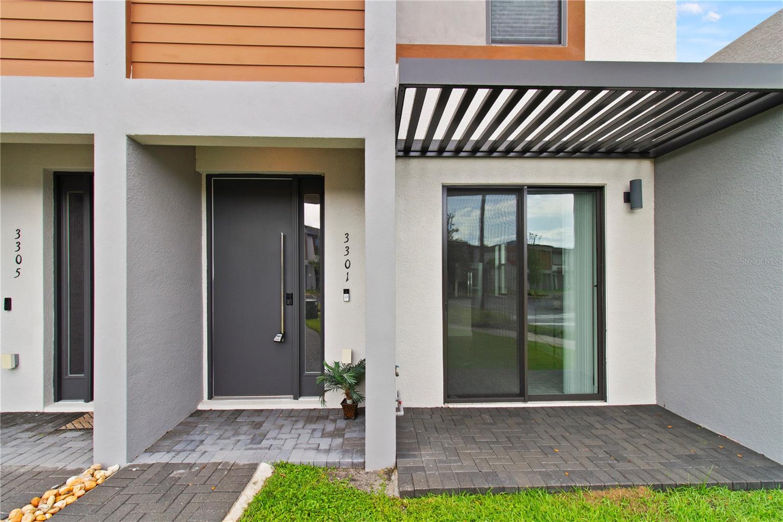 3301 TRANQUIL TRAIL
