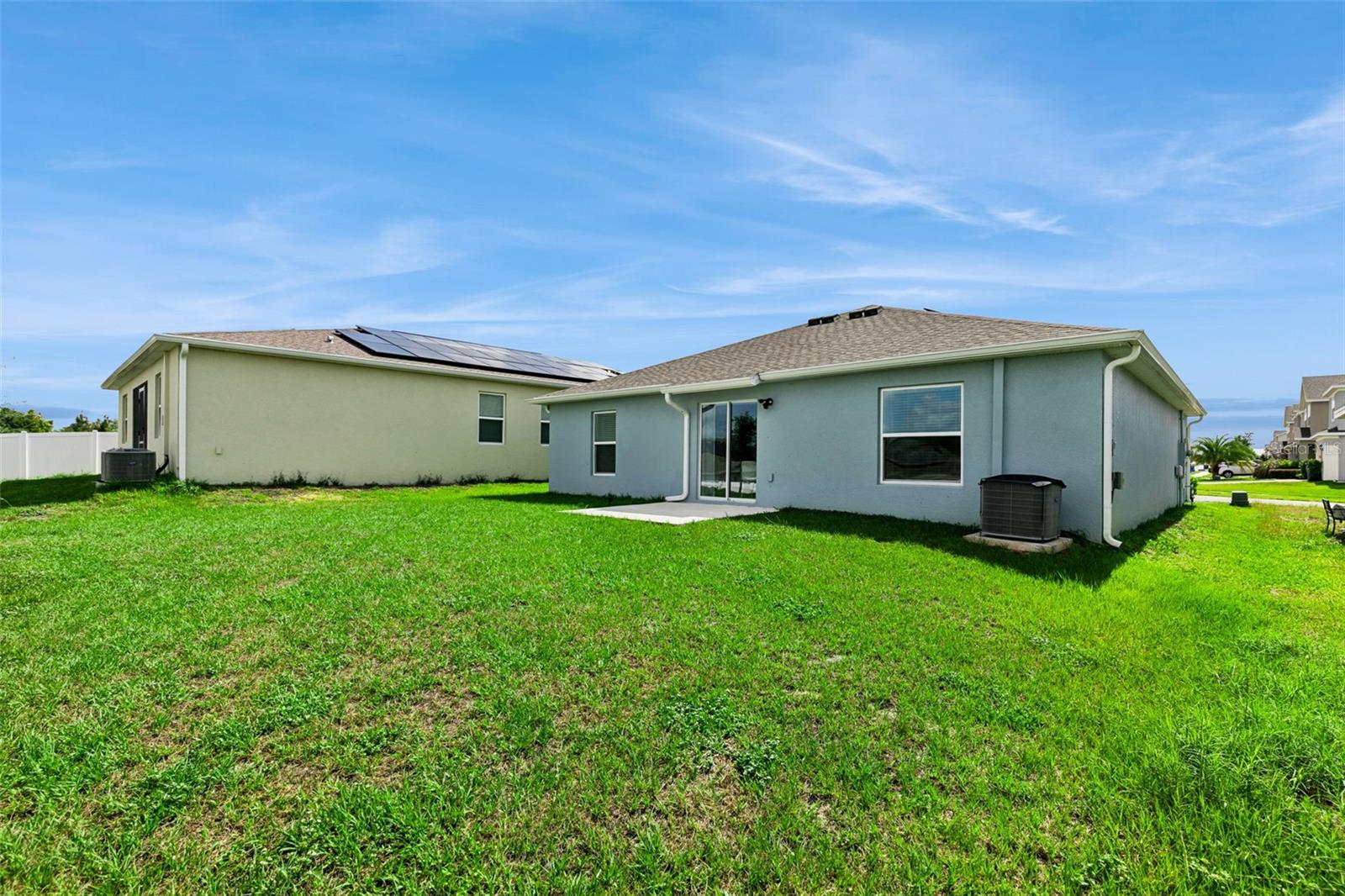 TRINITY LAKES - Residential