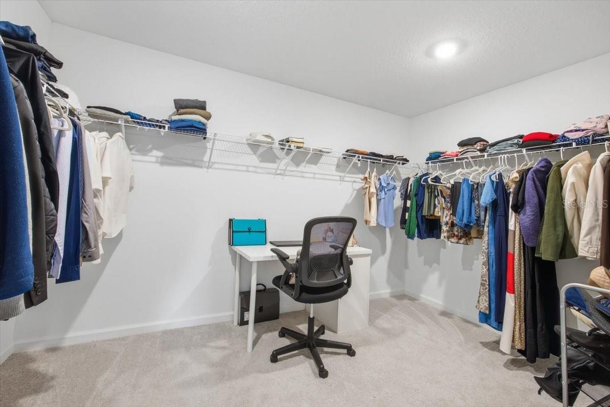 HUNT CLUB/LK WALES PH 1 - Residential