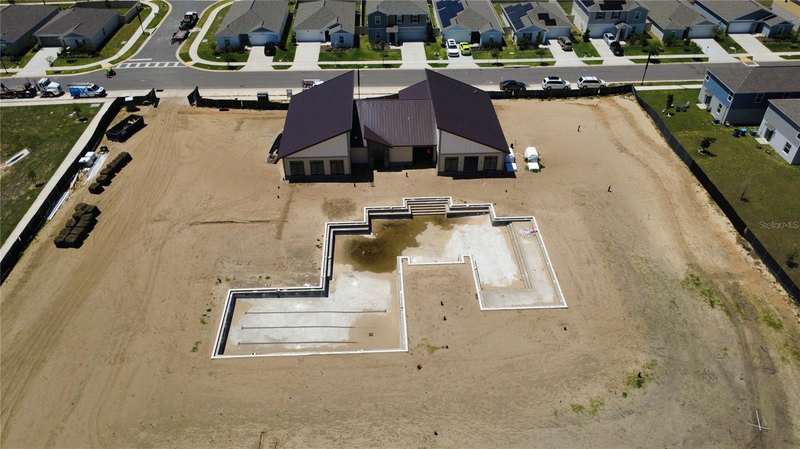 HUNT CLUB/LK WALES PH 1 - Residential