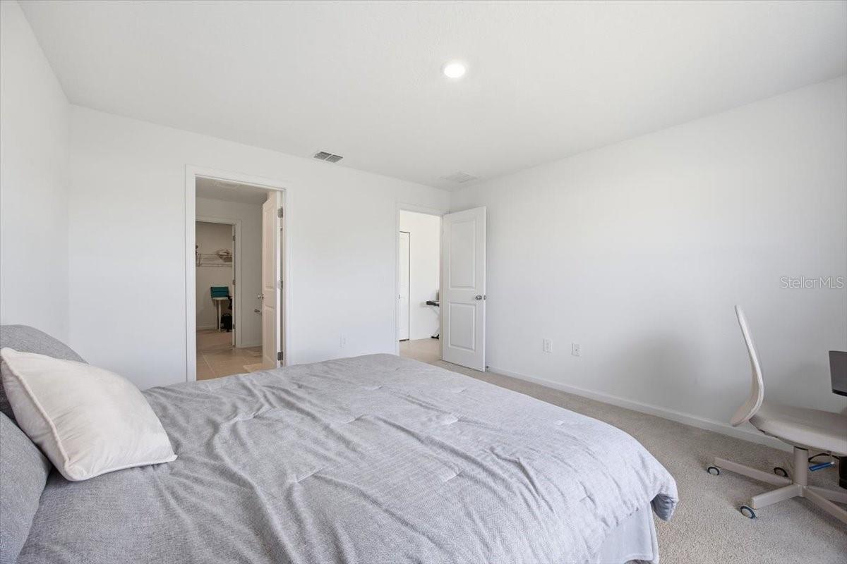 HUNT CLUB/LK WALES PH 1 - Residential