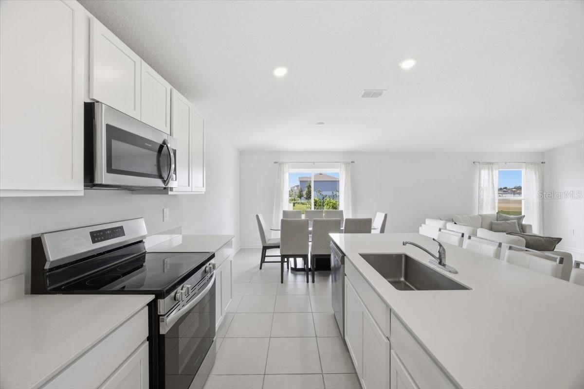 HUNT CLUB/LK WALES PH 1 - Residential