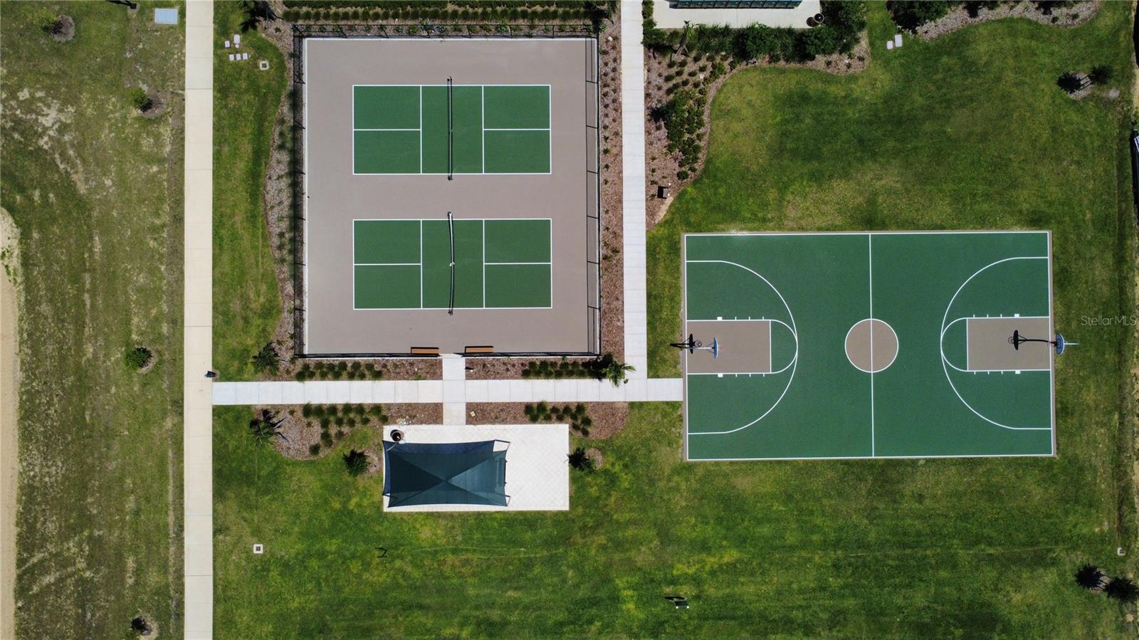 HUNT CLUB/LK WALES PH 1 - Residential