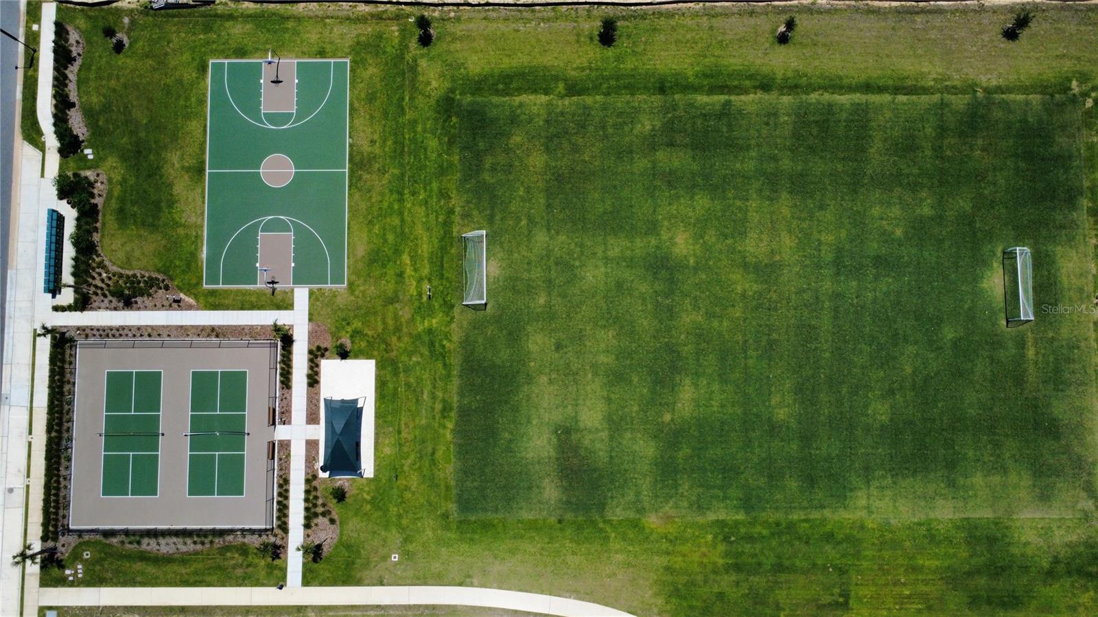 HUNT CLUB/LK WALES PH 1 - Residential