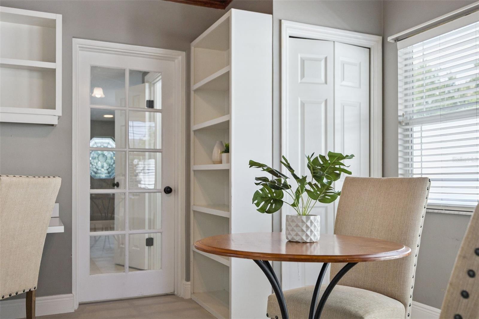MINNEHAHA SHORES - Residential