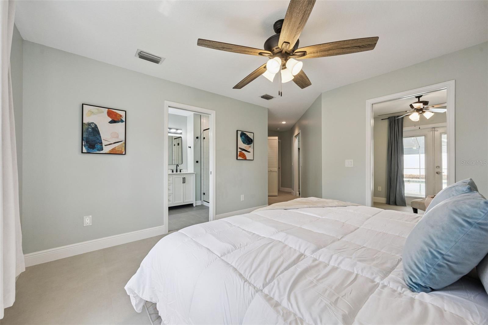 MINNEHAHA SHORES - Residential