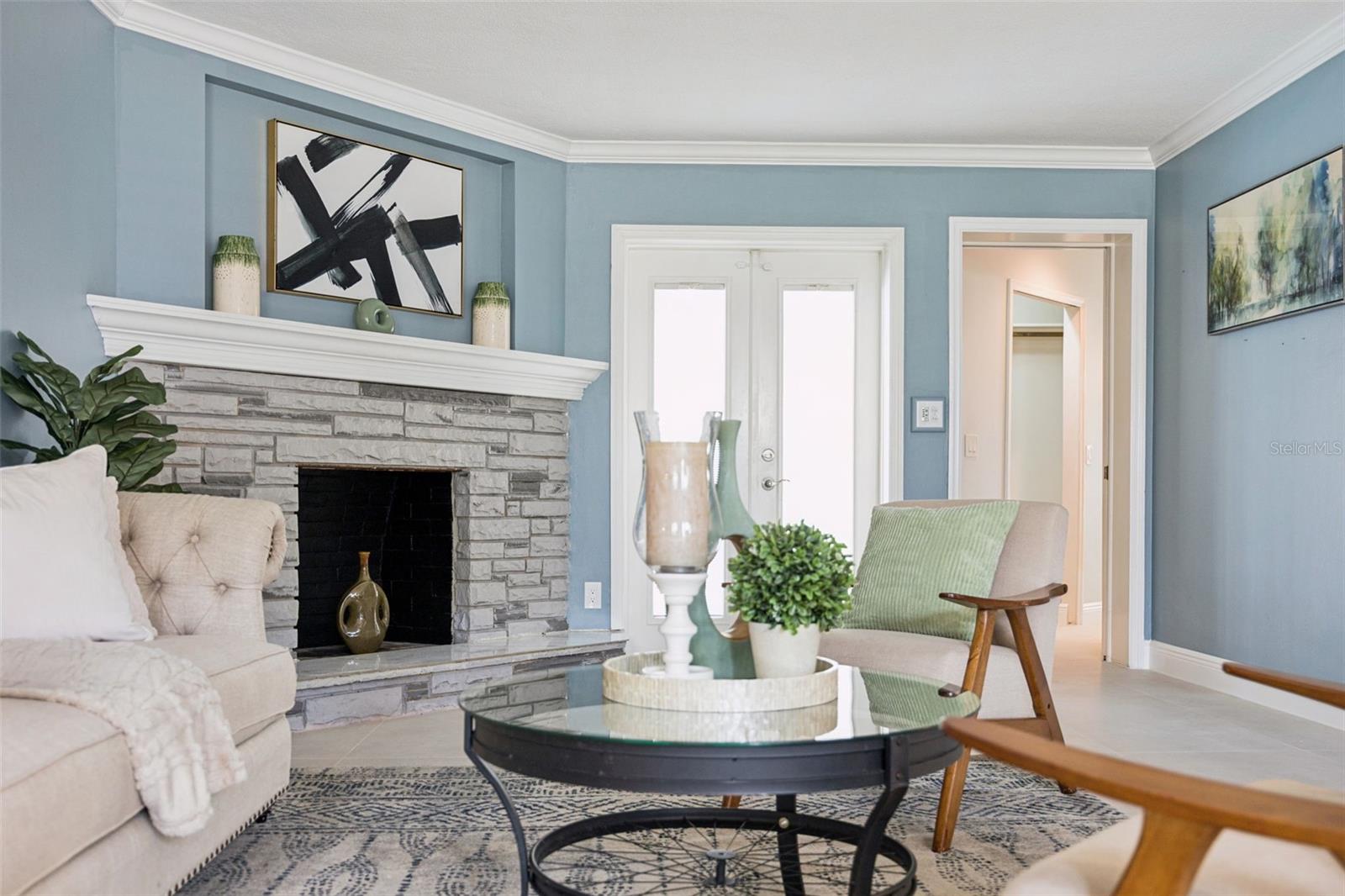 MINNEHAHA SHORES - Residential