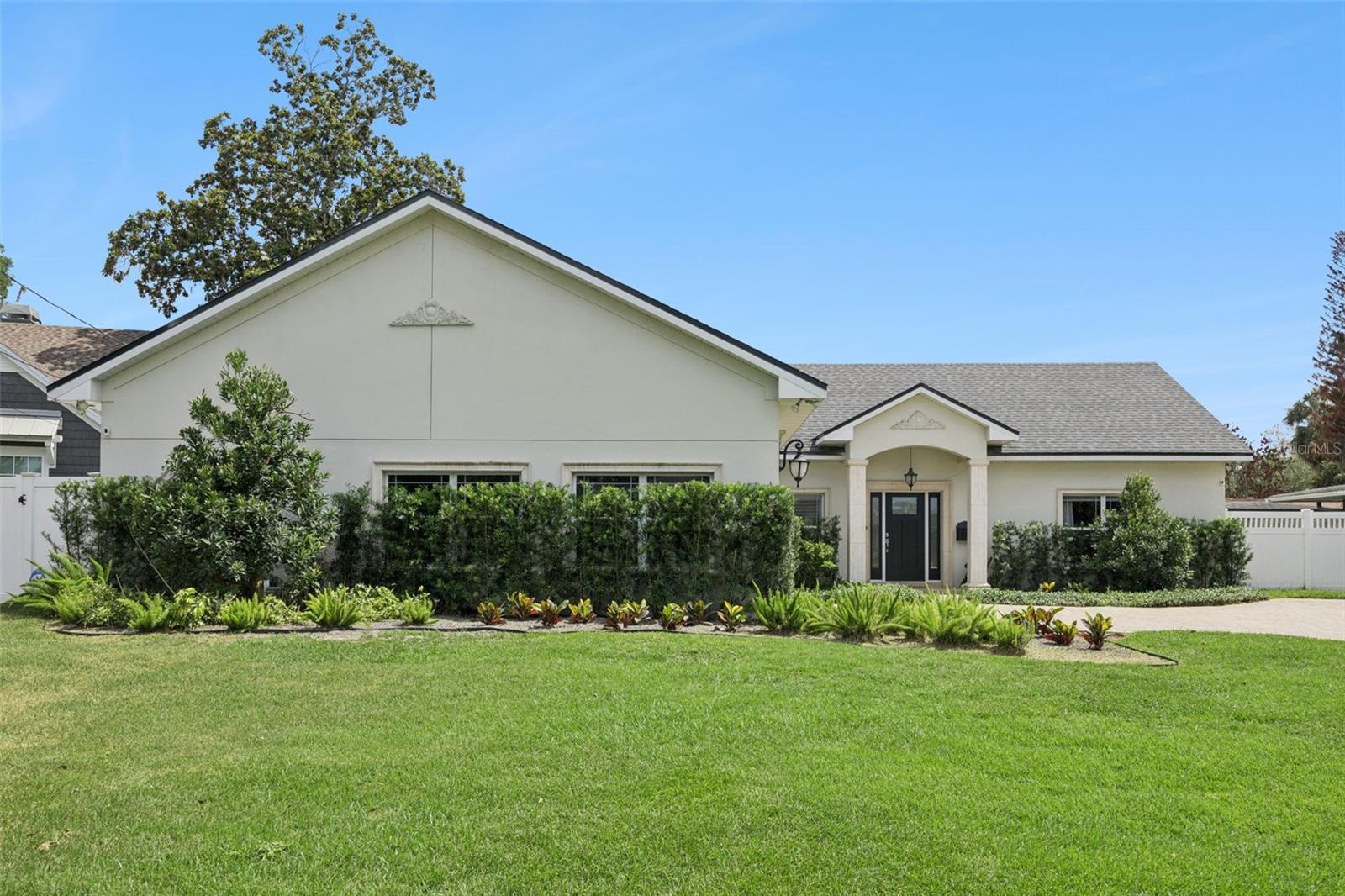 MINNEHAHA SHORES - Residential