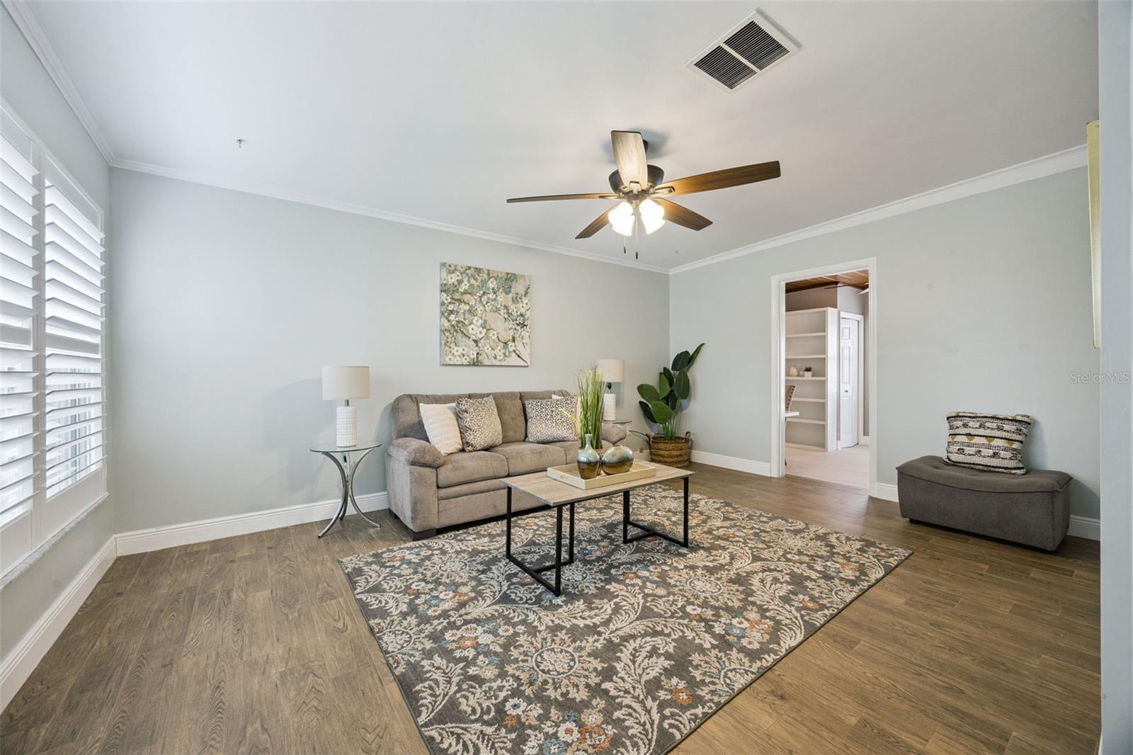 MINNEHAHA SHORES - Residential