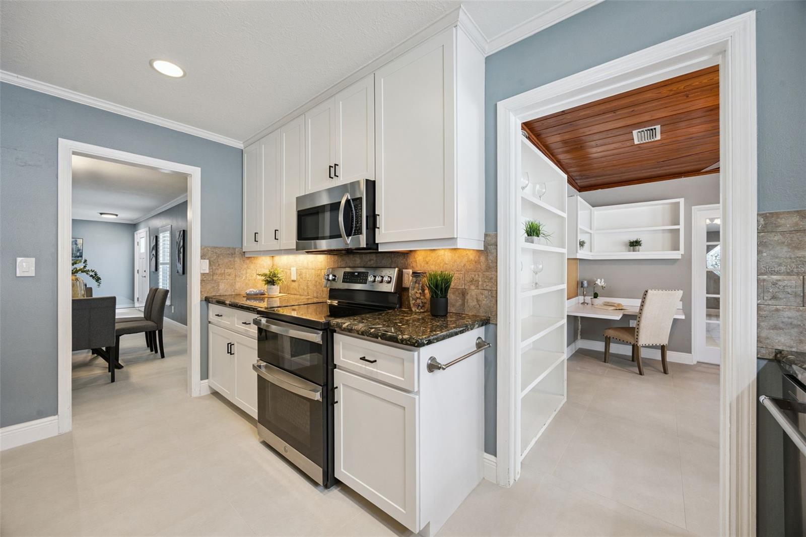MINNEHAHA SHORES - Residential