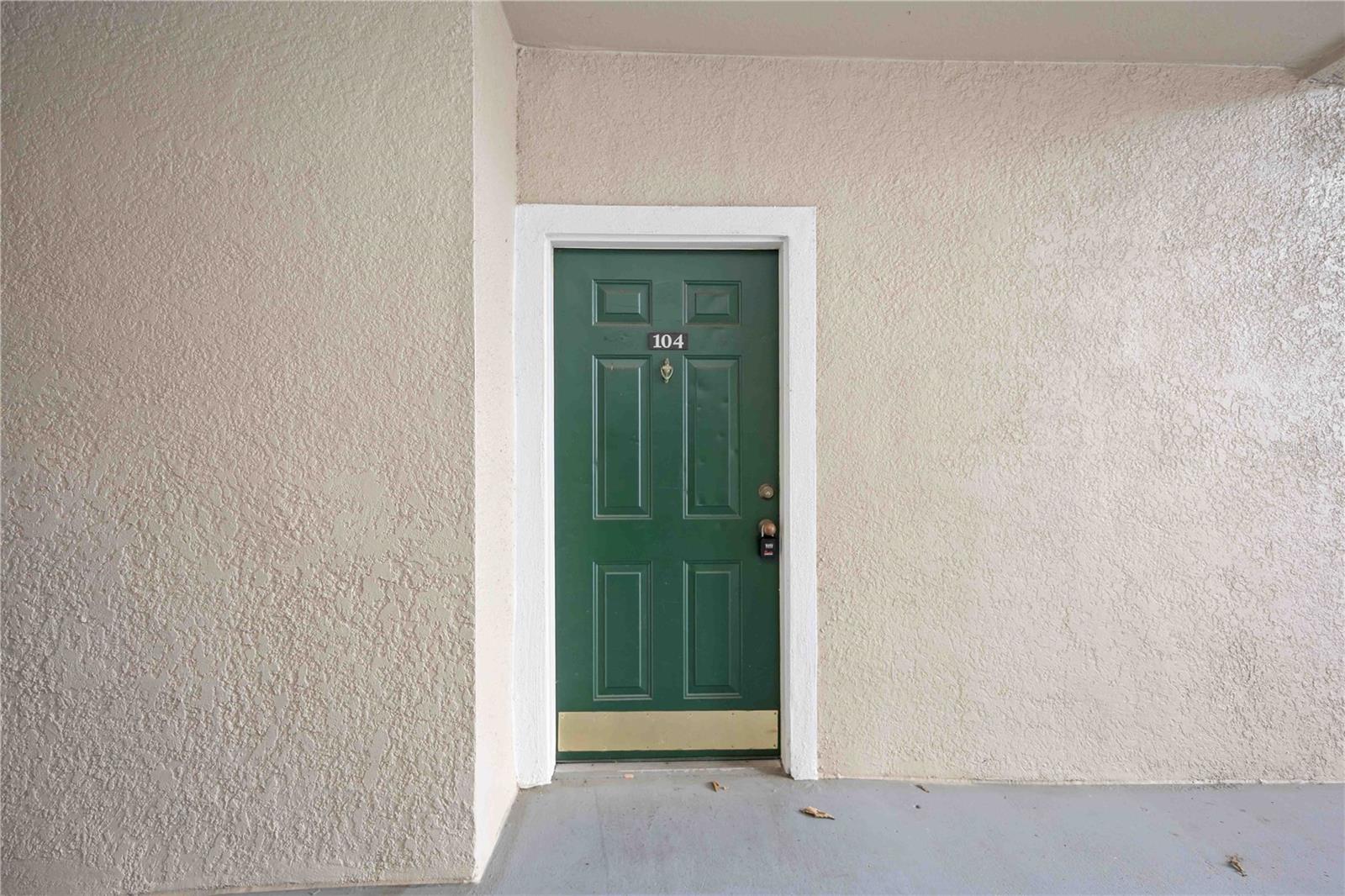 SERENADE ON PALMER RANCH - Residential Lease