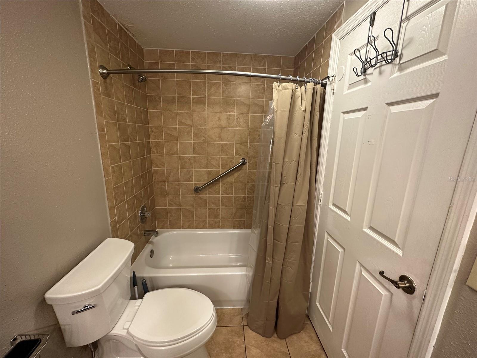 ENCLAVE AT ORLANDO - Residential