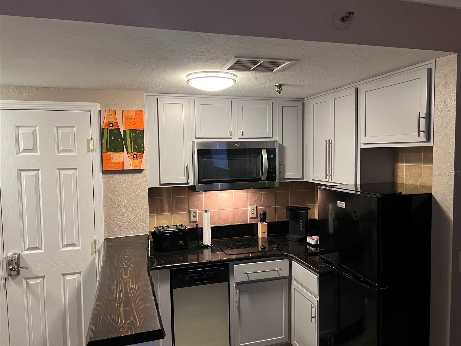 ENCLAVE AT ORLANDO - Residential
