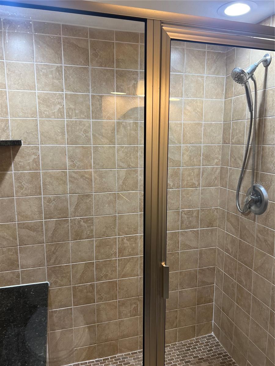 ENCLAVE AT ORLANDO - Residential