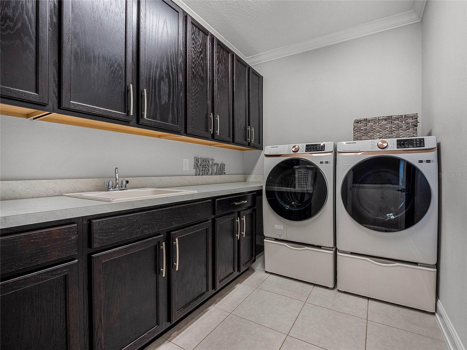 HICKORY HAMMOCK - Residential