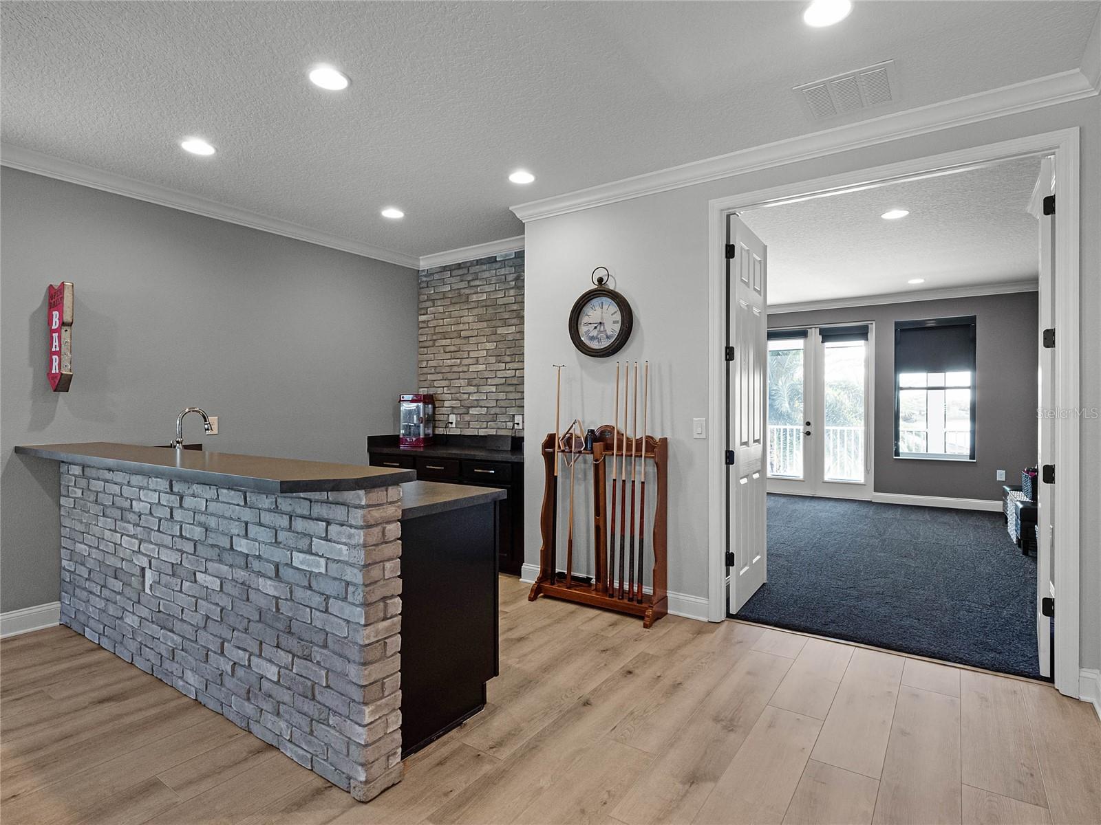 HICKORY HAMMOCK - Residential