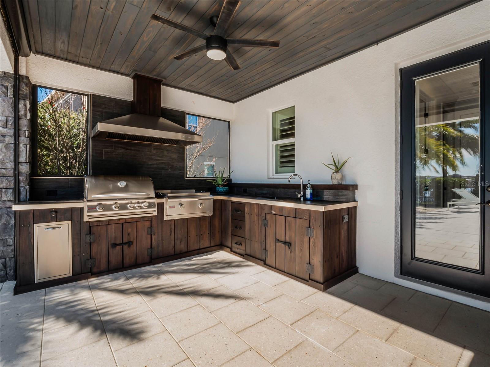 HICKORY HAMMOCK - Residential