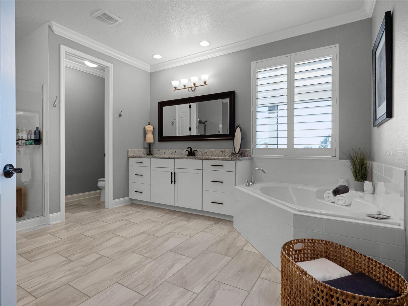 HICKORY HAMMOCK - Residential