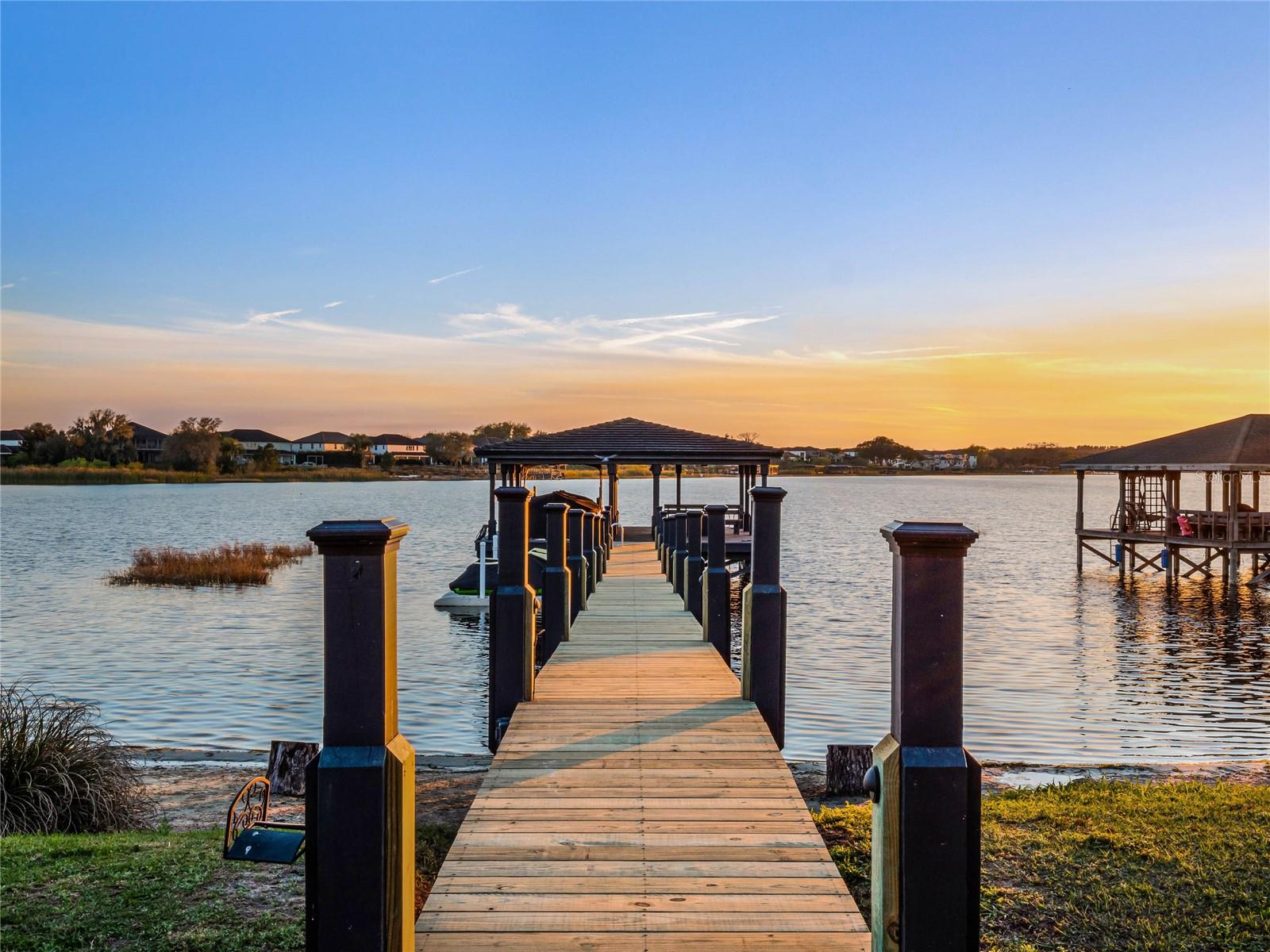 HICKORY HAMMOCK - Residential