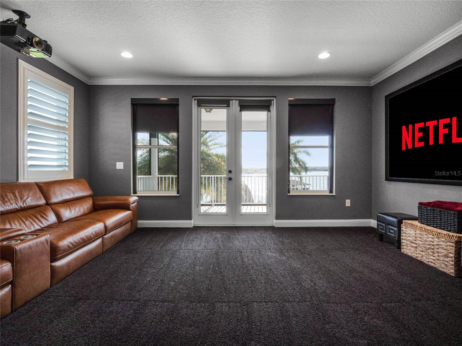 HICKORY HAMMOCK - Residential