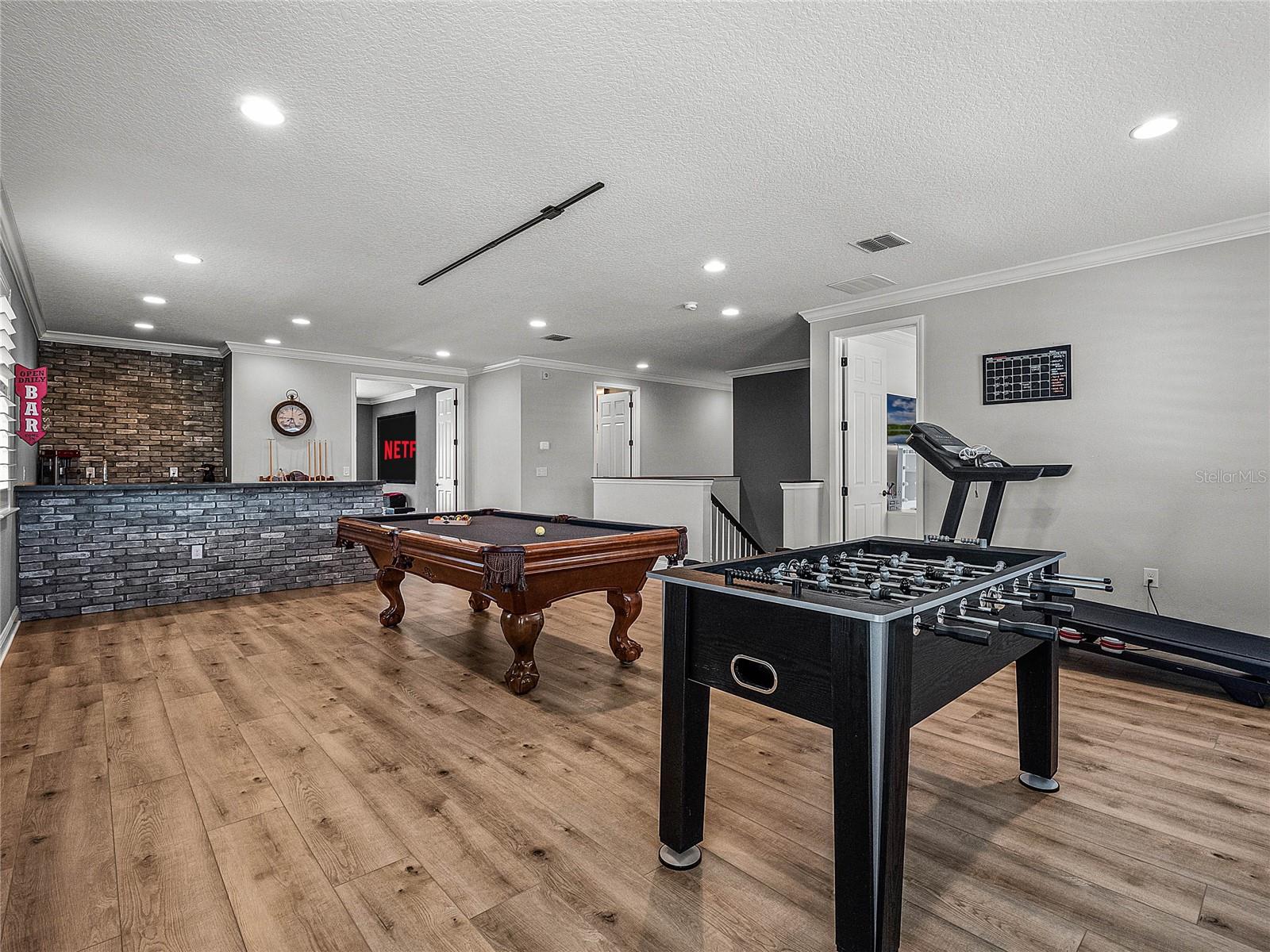 HICKORY HAMMOCK - Residential