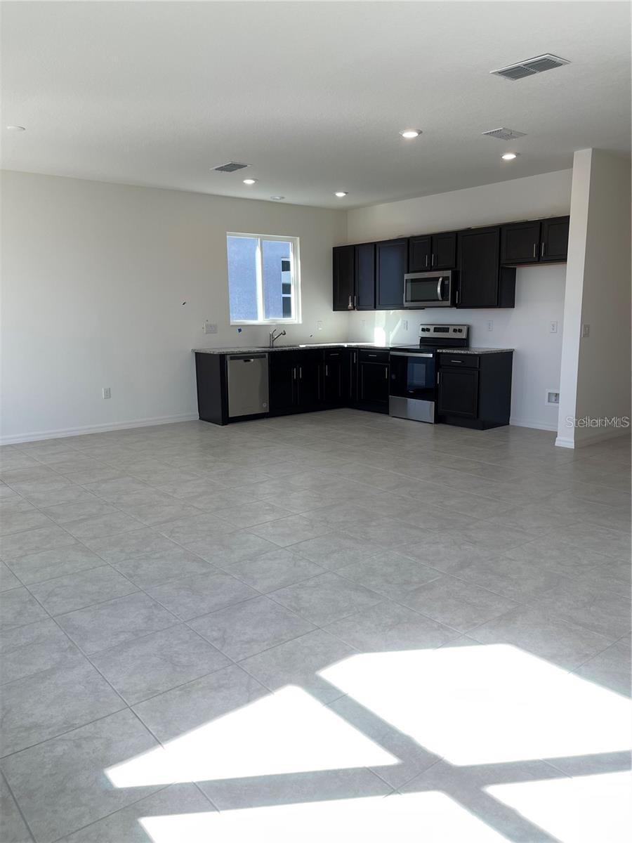 14214 57TH PLACE EAST