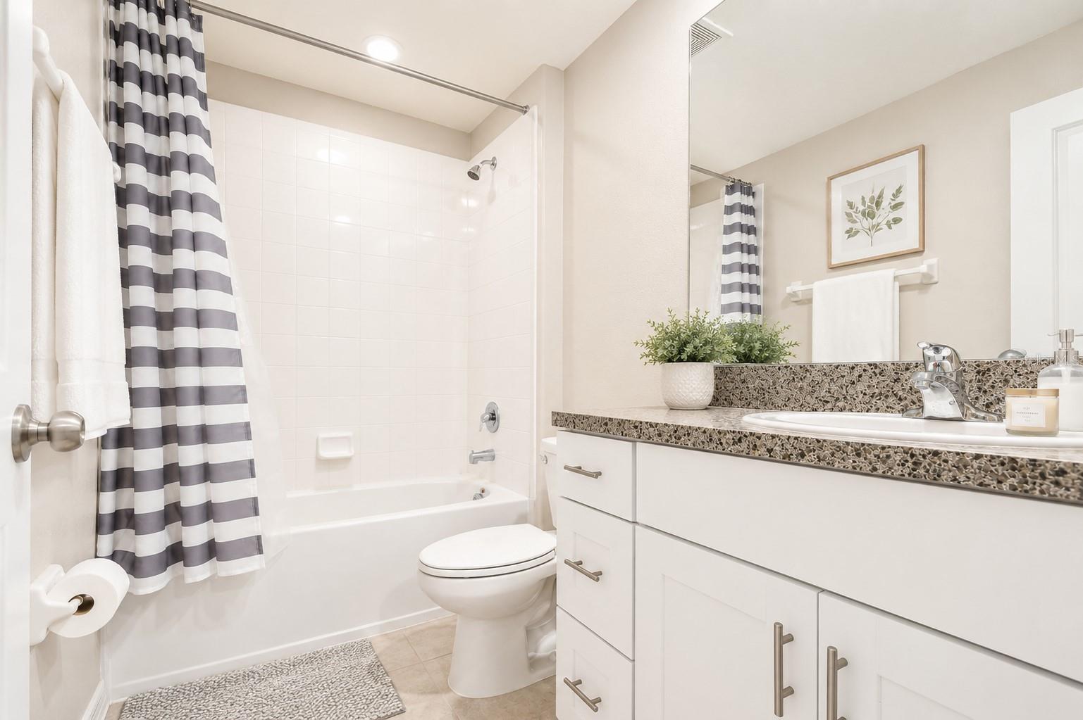 GLENCOVE AT BAY PARK - Residential