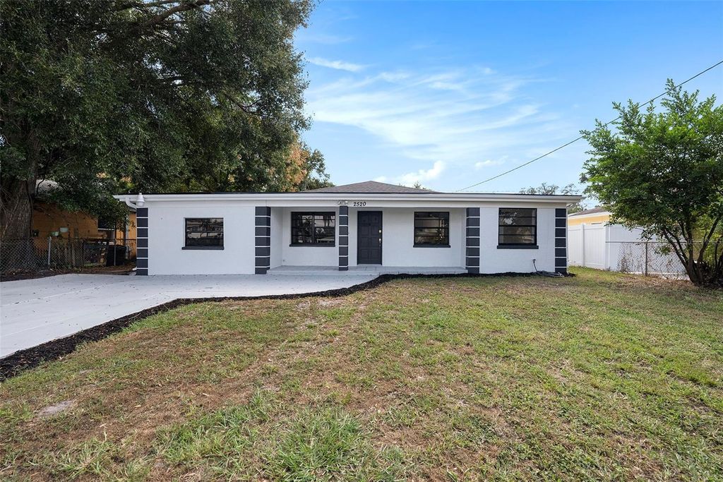 Photo of 2520 W Knollwood Street, Tampa, FL 33614 (MLS # TB8442813)