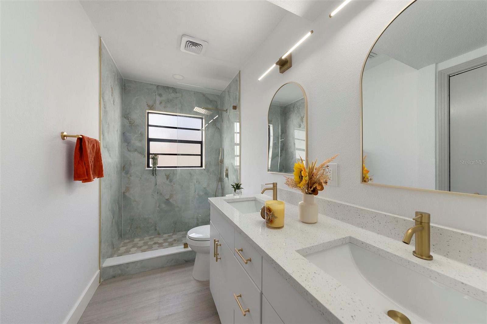 OAK GROVE SUB UNIT 1 - Residential