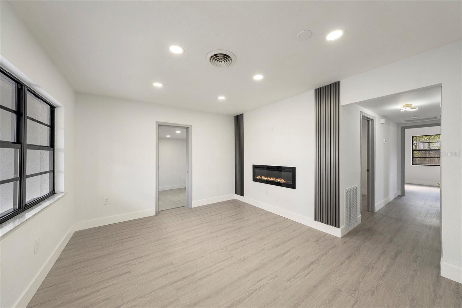 OAK GROVE SUB UNIT 1 - Residential