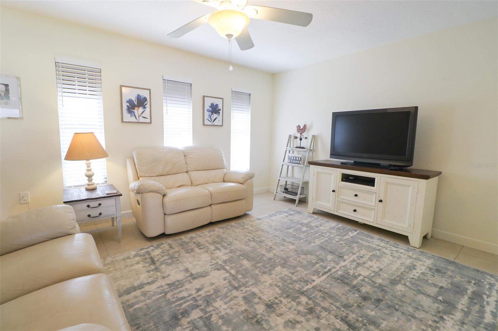 CASA RIO II - Residential Lease