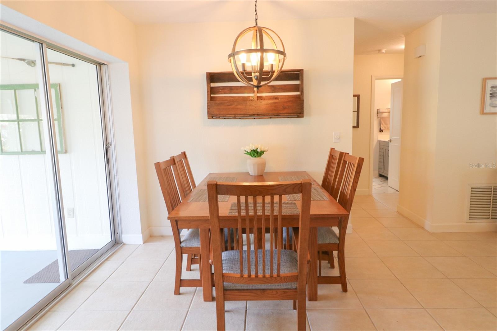 CASA RIO II - Residential Lease