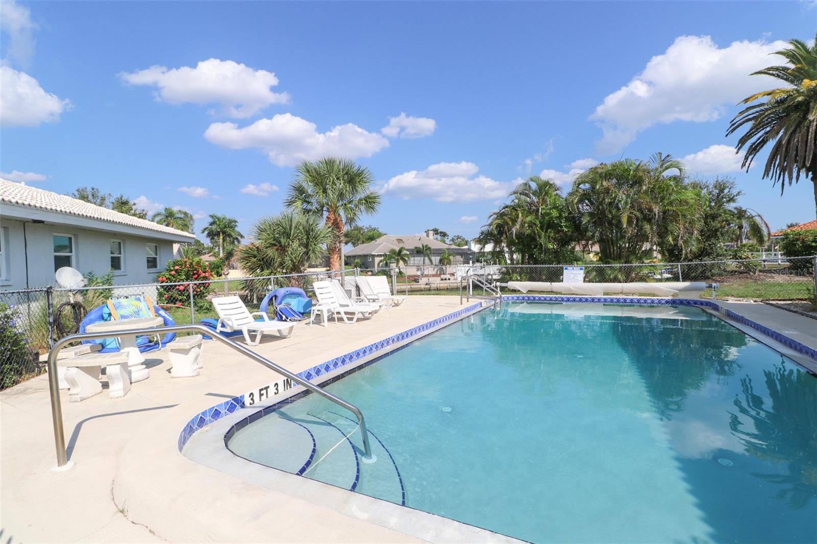 CASA RIO II - Residential Lease