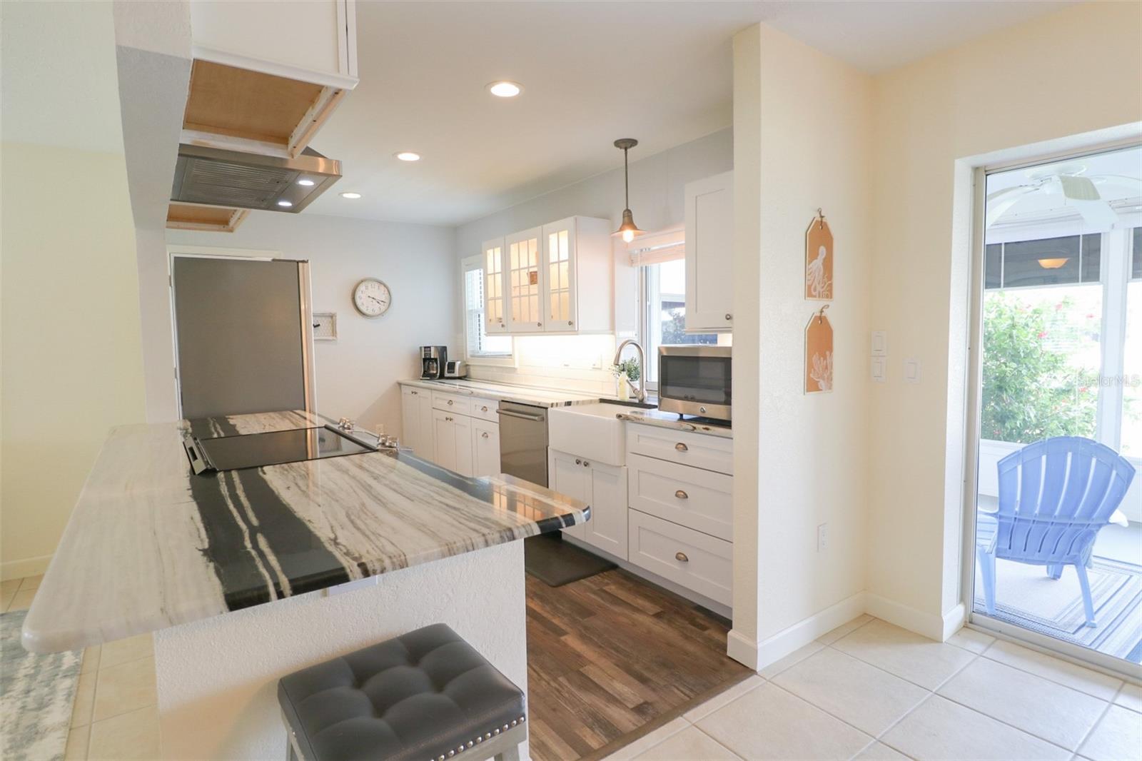 CASA RIO II - Residential Lease