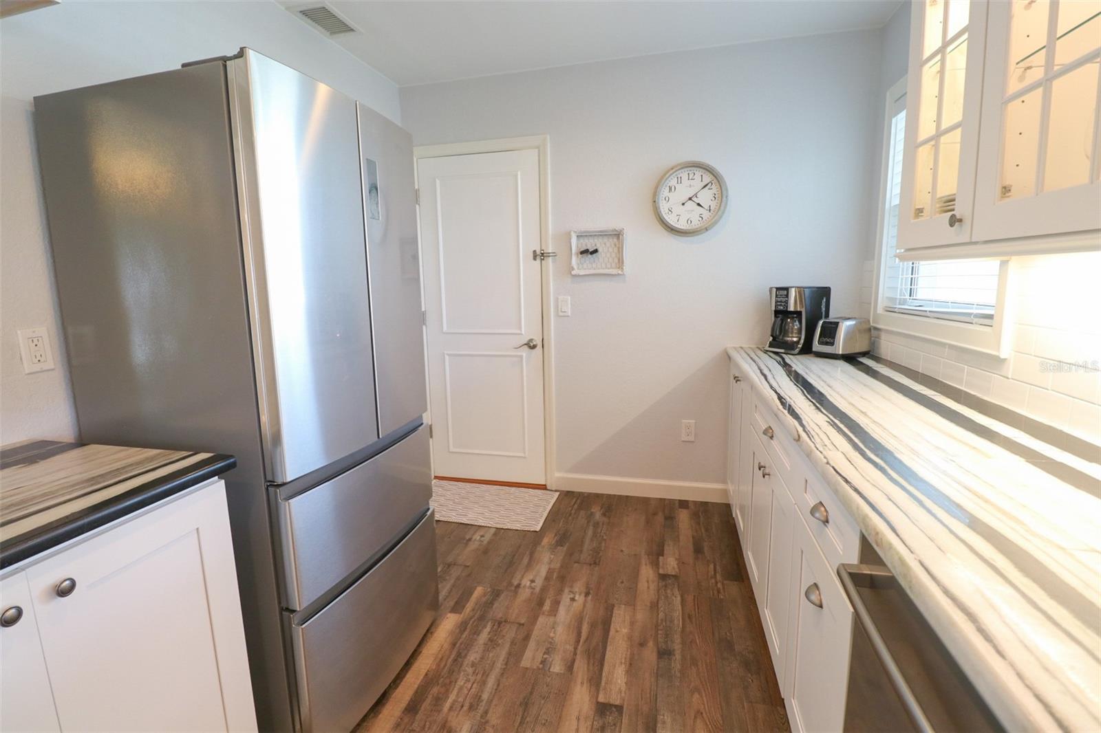 CASA RIO II - Residential Lease