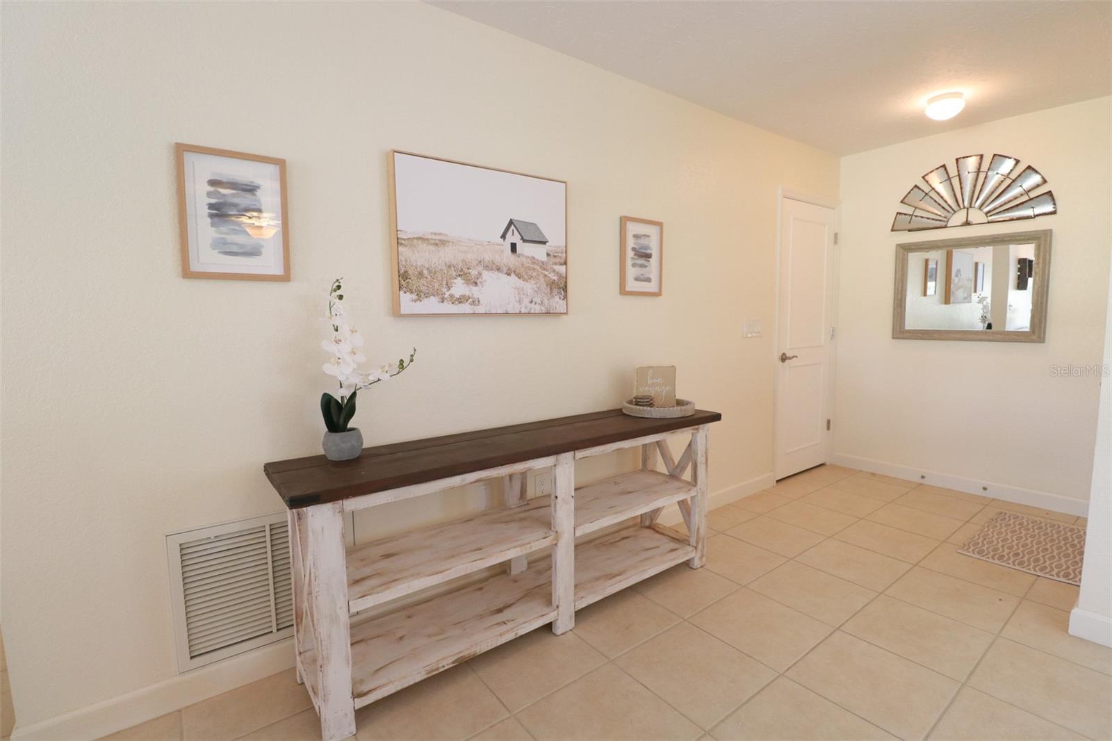 CASA RIO II - Residential Lease