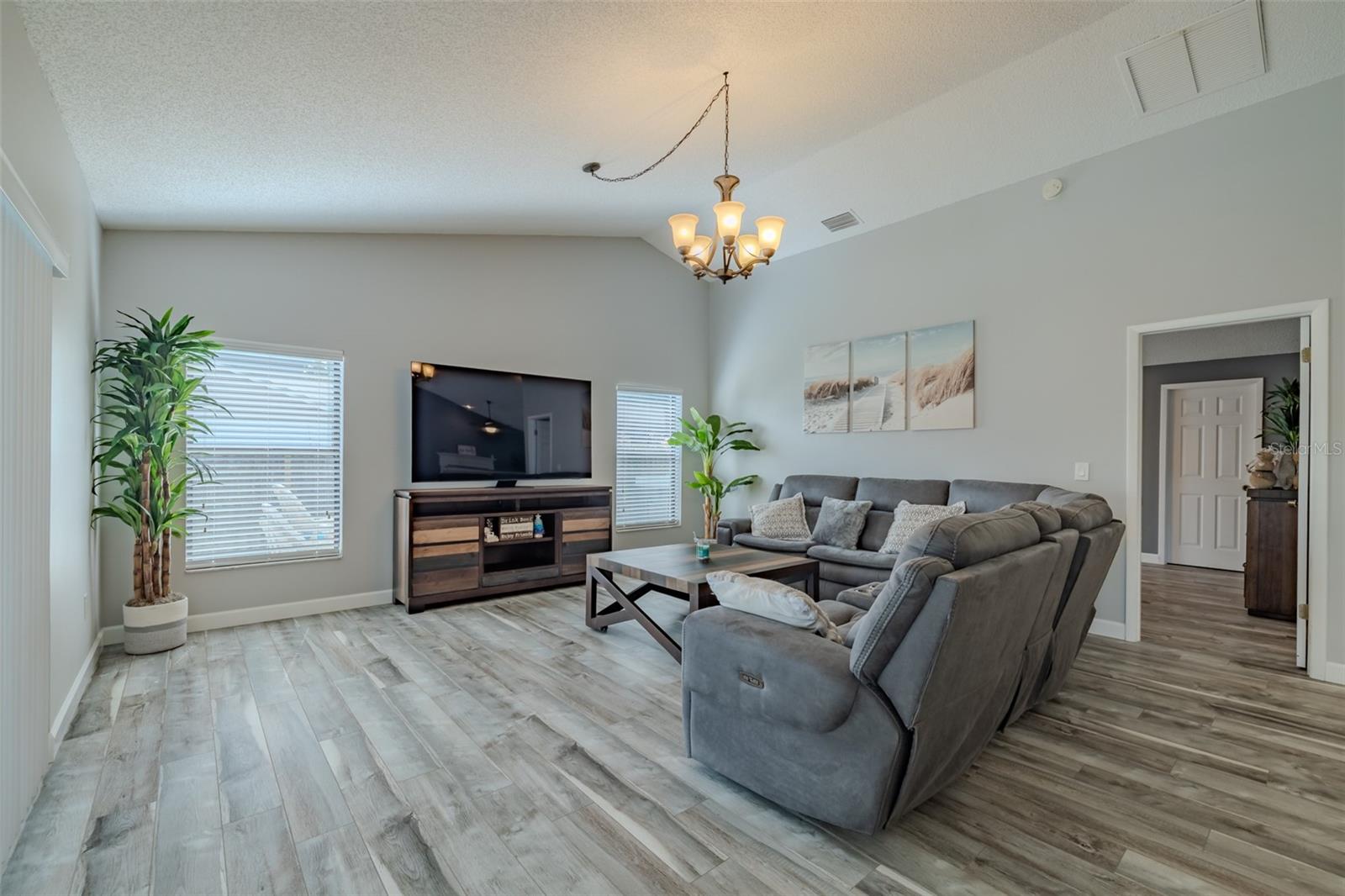 OLD HILLSBOROUGH ESTATES - Residential