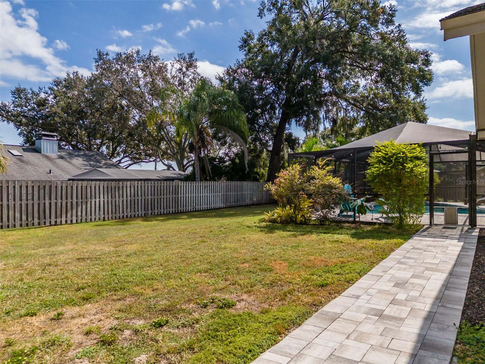 OLD HILLSBOROUGH ESTATES - Residential