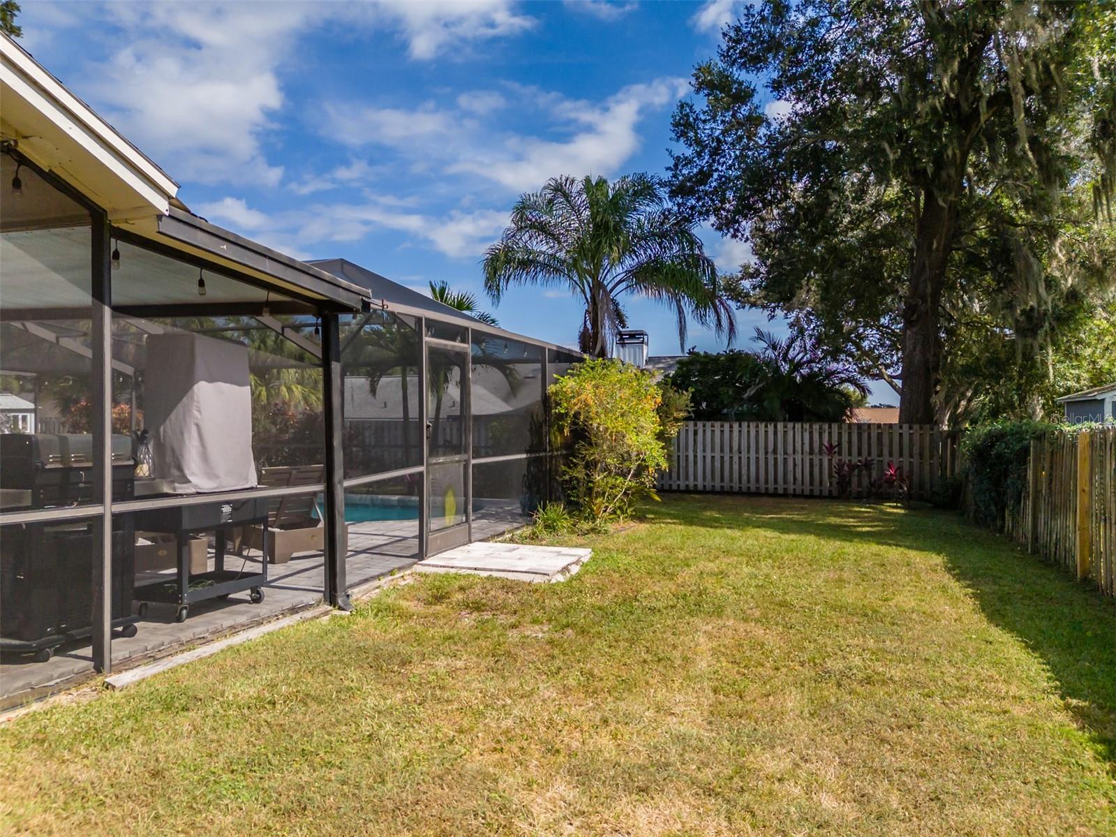 OLD HILLSBOROUGH ESTATES - Residential