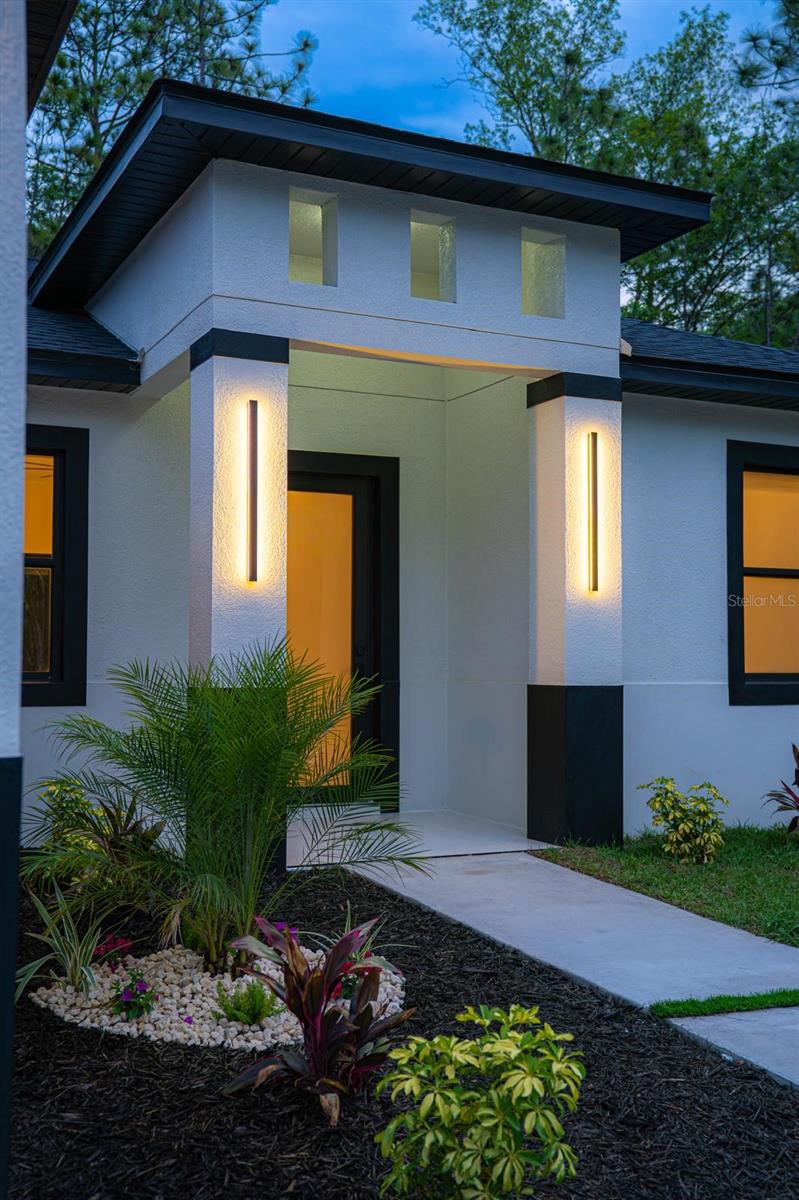 14284 CEDARWOOD AVENUE