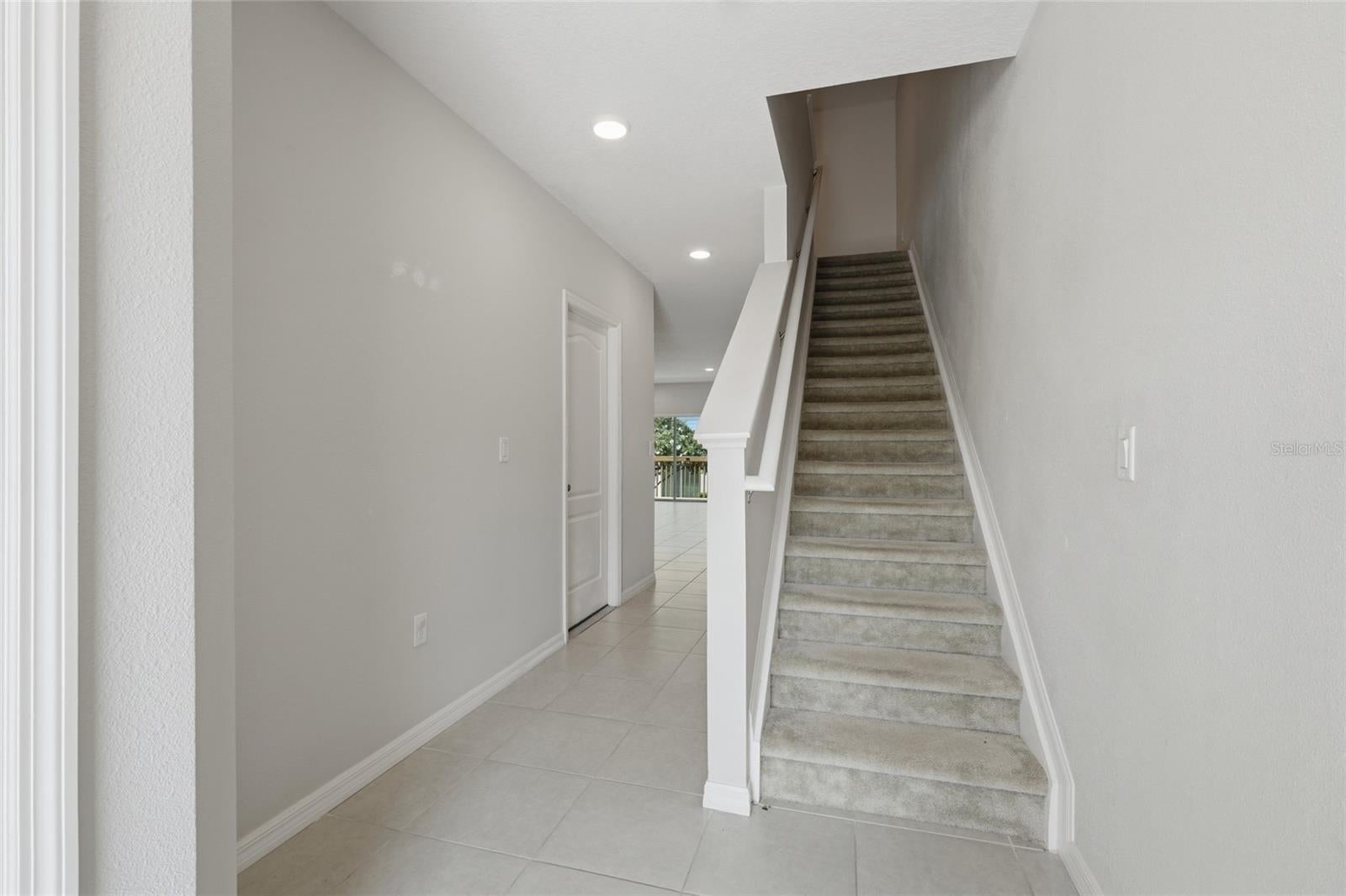 3857 HAMPSTEAD LANE