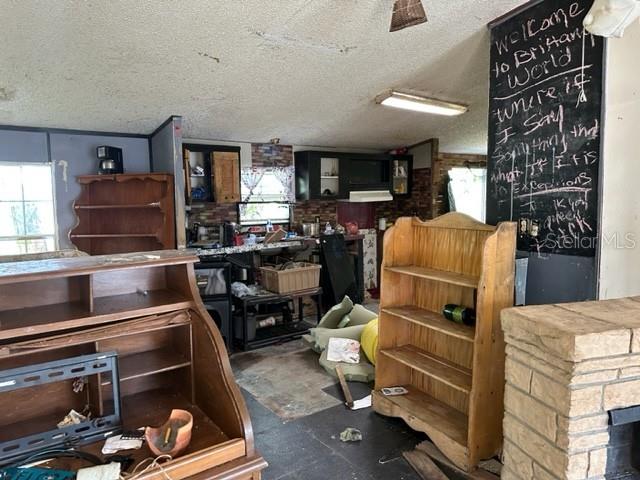 FORTNER ACRES UNREC SUB - Residential