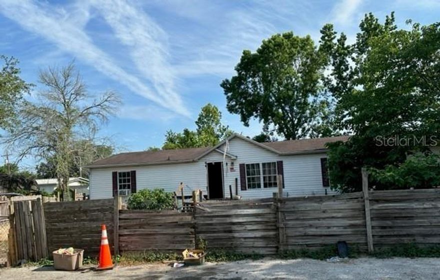 This 3 bedroom one bath home mobile home  is in fair condition , The property is located close to schools and shopping. As you will see the 
property will need work. ALL INFORMATION IS DEEMED TO BE RELIABLE AND SHOULD BE CONFIRMED BY ALL PARTIES.