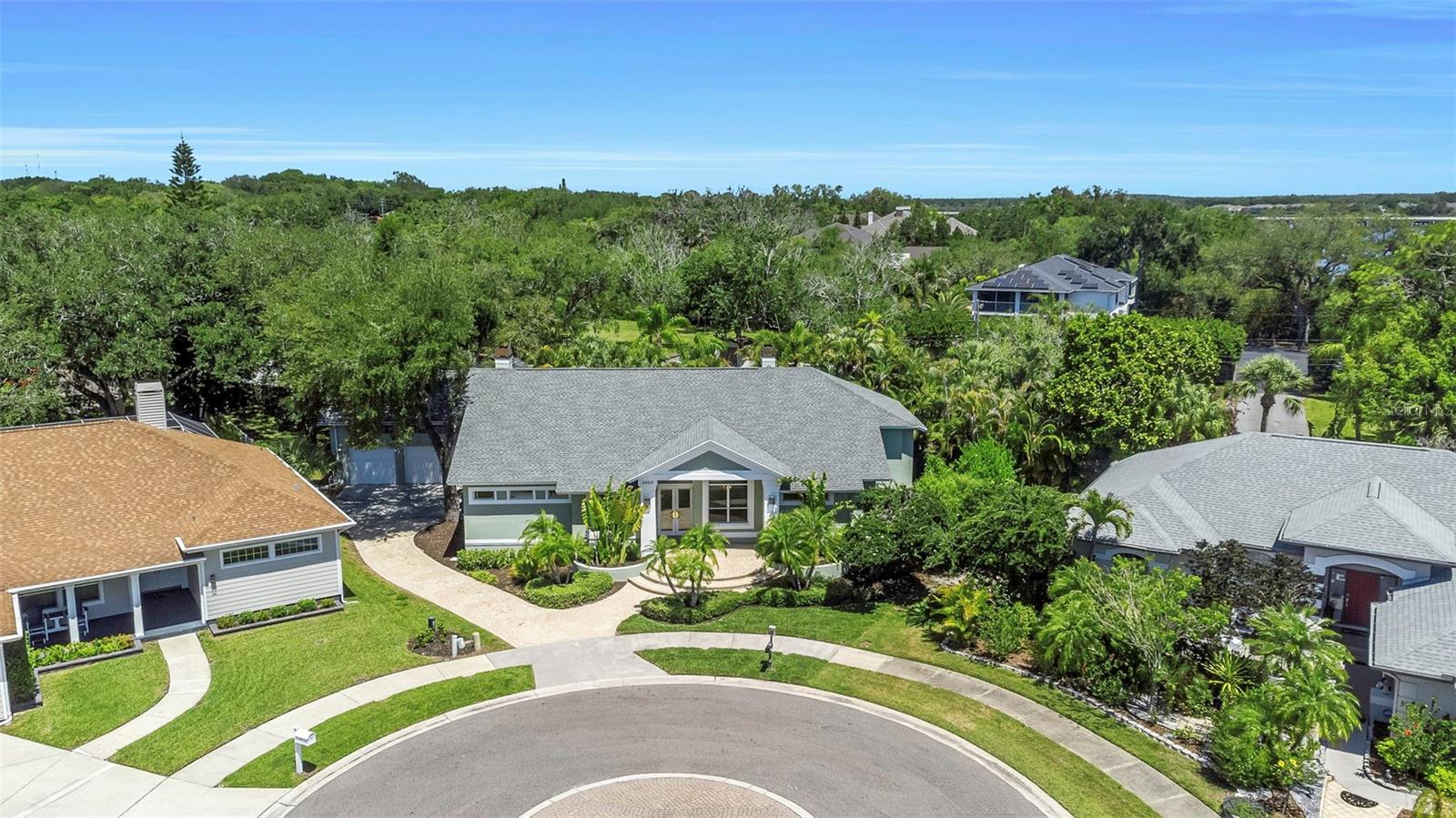 PHILIPPE POINTE - Residential