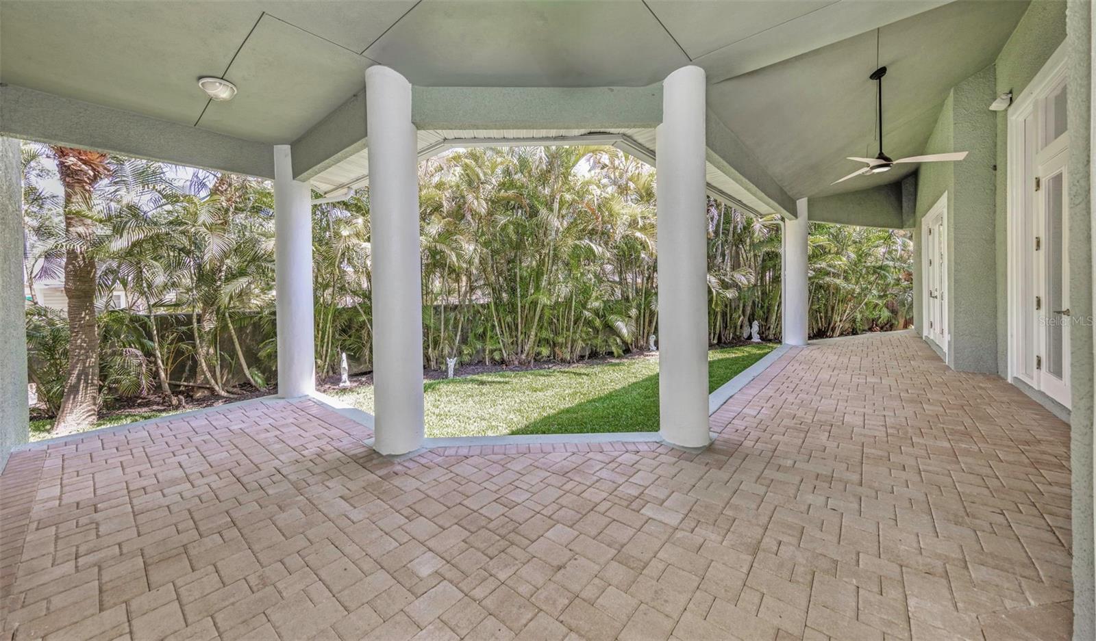 PHILIPPE POINTE - Residential