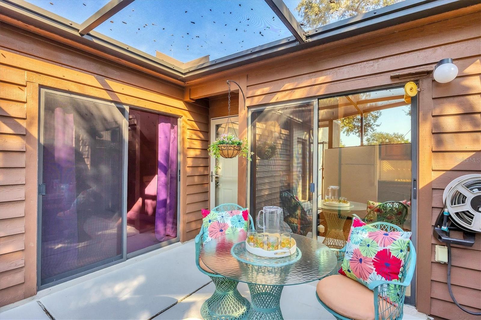 FORTY THREE WEST OAKS II - Residential