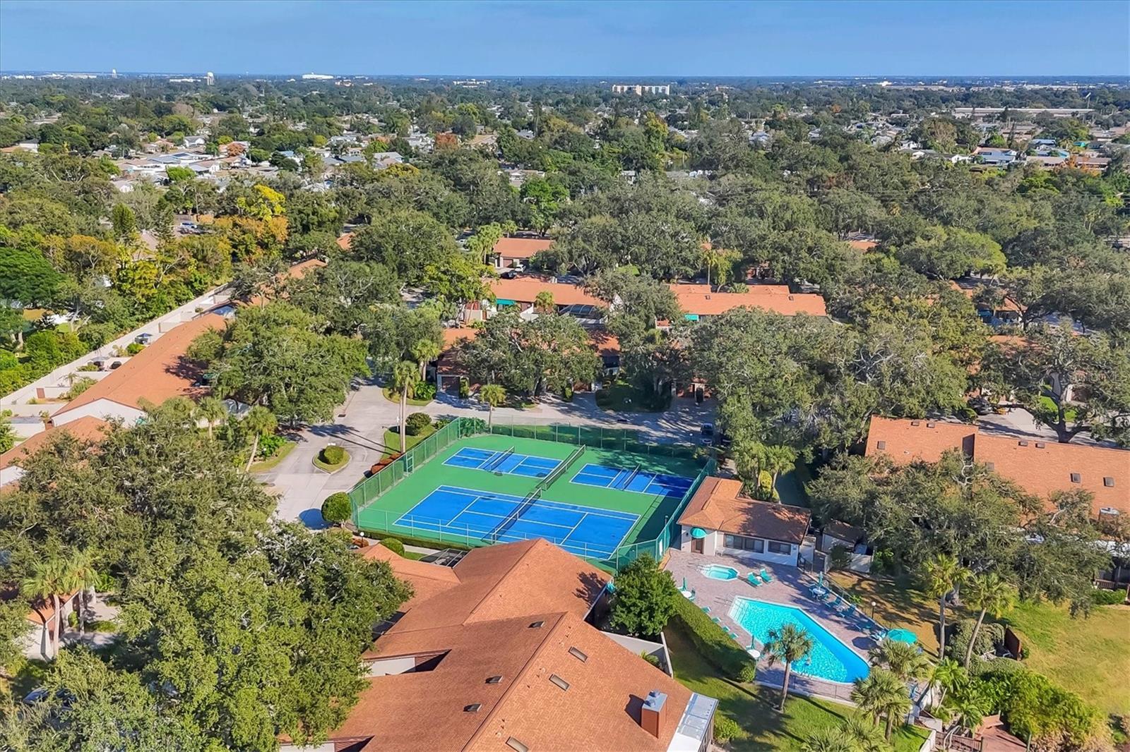 FORTY THREE WEST OAKS II - Residential