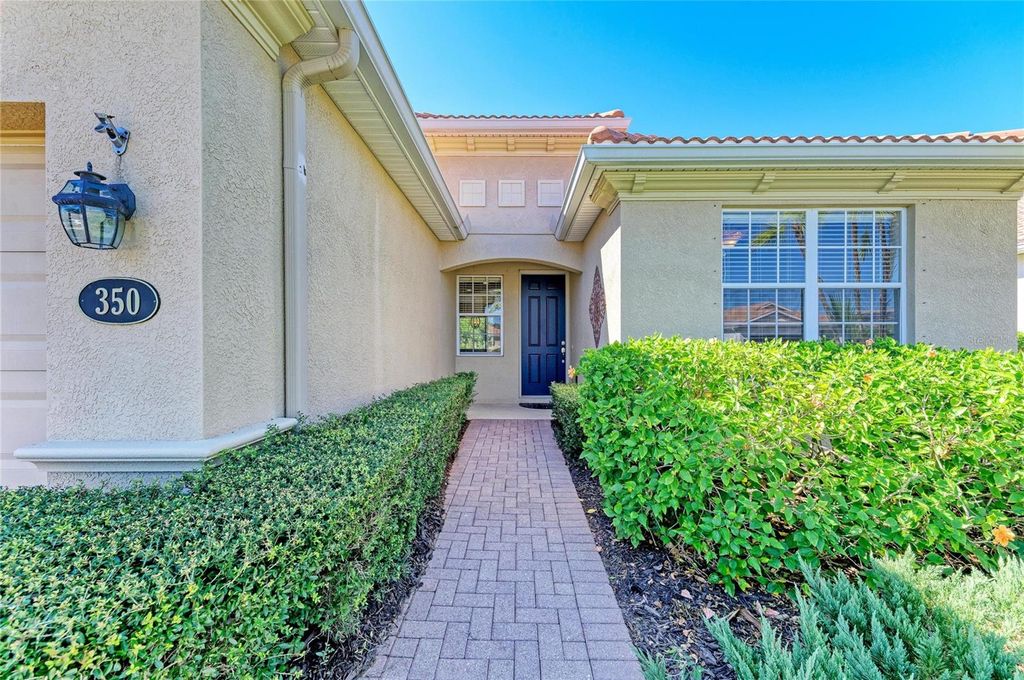 Photo of 350 River Enclave Court, Bradenton, FL 34212 (MLS # A4670992)