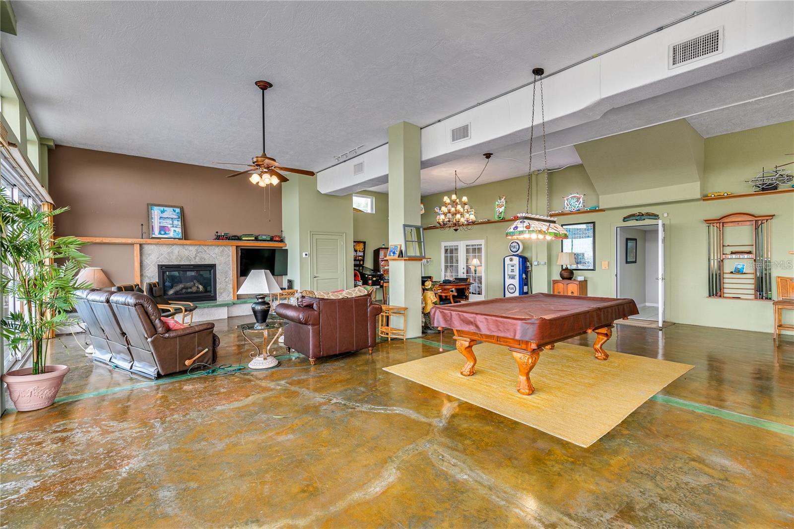 GULF SHORES 1ST ADD - Residential